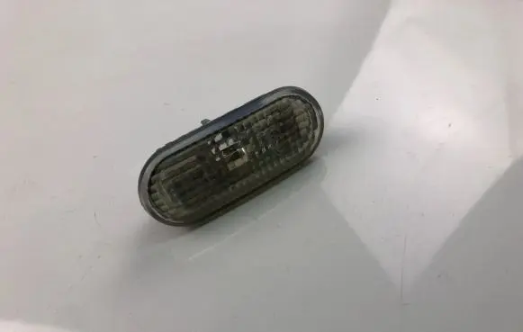 Volkswagen Lupo Front fender indicator light 1J5949117