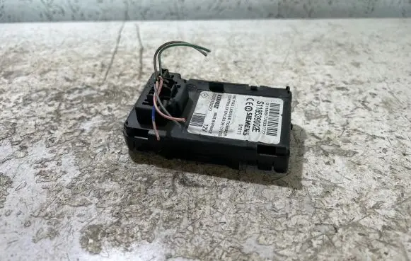 Renault Megane II Ignition key card reader 8200125077 S118539002E 07071