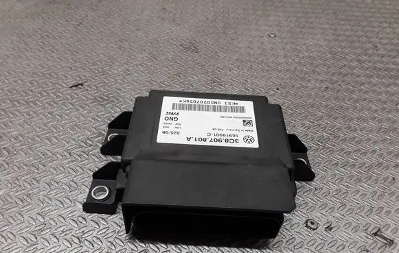 Volkswagen PASSAT CC Hand brake control module 3C8907801A