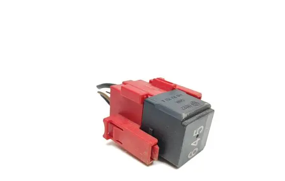Volkswagen Touran II Other relay 4RA00779120