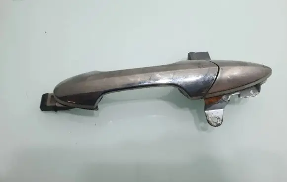 Honda FR-V Front door exterior handle