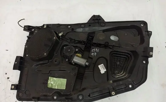 Ford Fusion Front door window regulator with motor 2S61-A045H16-A