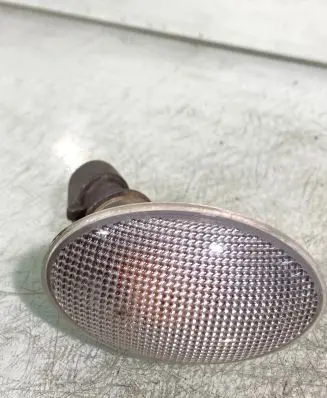 Opel Meriva A Front fender indicator light 13191554