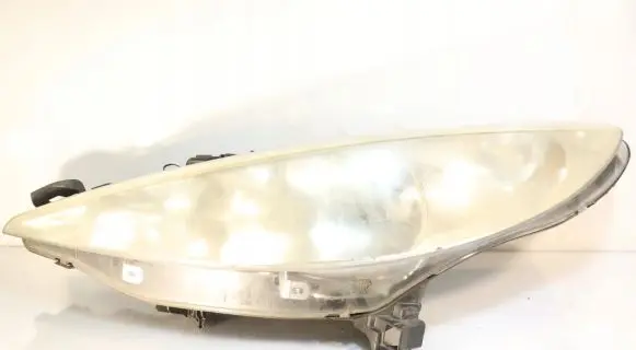 Peugeot 207 Headlight/headlamp