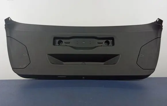 BMW 1 F40 Tailgate/boot cover trim set 7456065
