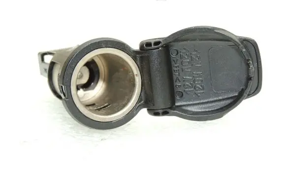 Renault Captur 12 V Socket (front)