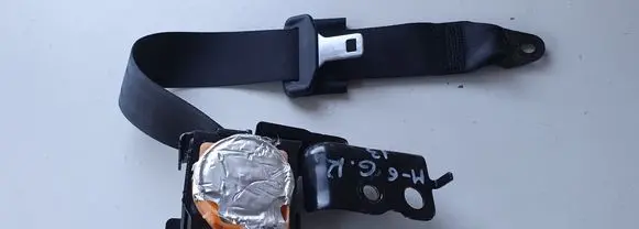 Mazda 6 Rear seatbelt buckle