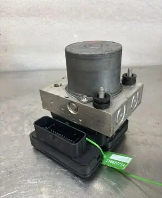 Volkswagen Transporter - Caravelle T6 Master brake cylinder
