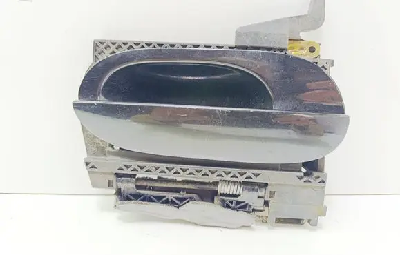 BMW 5 E39 Front door exterior handle