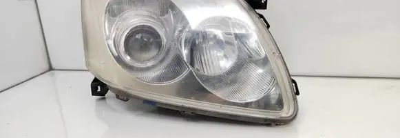Toyota Avensis T250 Headlight/headlamp