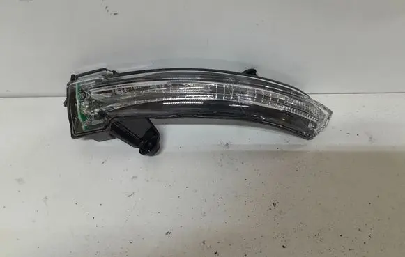 Renault Megane IV Mirror indicator light 263001 30087923