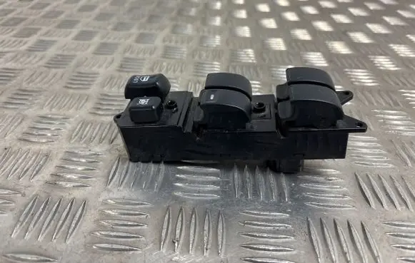 Peugeot 4008 Electric window control switch 8608A207 0122D6