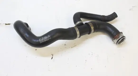 Mercedes-Benz E W211 Engine coolant pipe/hose A2115014682