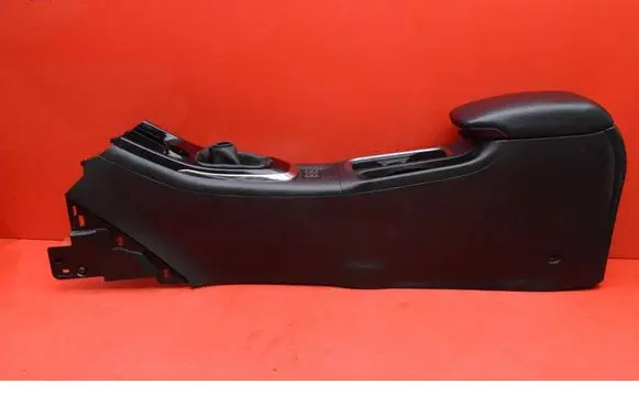Nissan Pulsar Center console 