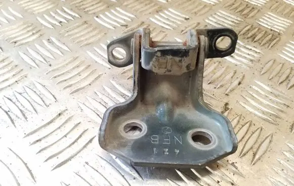 Subaru Forester SG Front door lower hinge 
