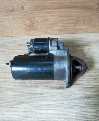 Opel Zafira A Starter motor 0001109055