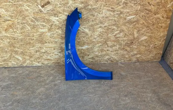 Skoda Superb B8 (3V) Fender K002743