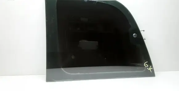 Mercedes-Benz Vaneo W414 Rear side window