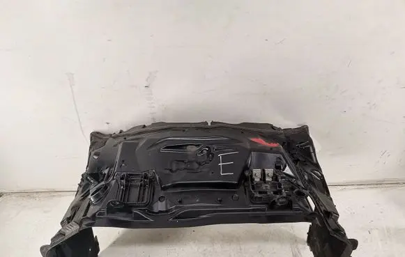 Mercedes-Benz E W213 Heat shield in engine bay A2536208100