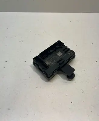 Audi A5 Door control unit/module 4M0959792N A2C7711371000