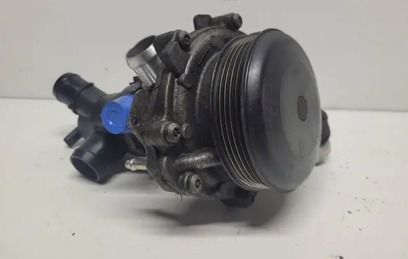 Mercedes-Benz B W246 W242 Water pump A6512000501