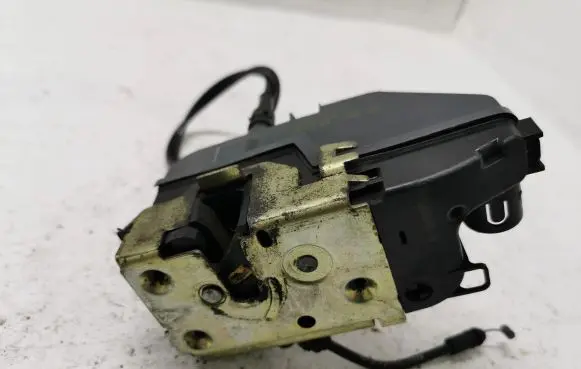 Renault Scenic II - Grand scenic II Front door lock