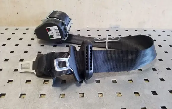 Dacia Sandero Middle seatbelt (rear) 888506476R
