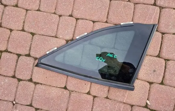 Opel Astra K Sliding door window/glass 