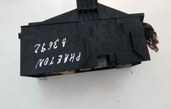 Volkswagen Phaeton Fuse box set 3D0035209B
