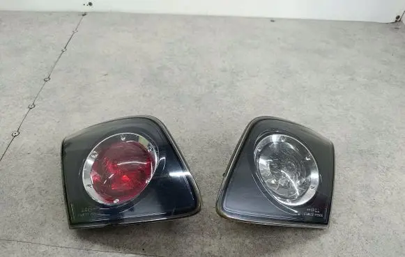 Mazda 3 I Tailgate rear/tail lights P2913LP2913R