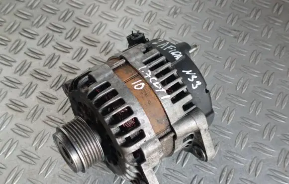 Opel Zafira B Generator/alternator