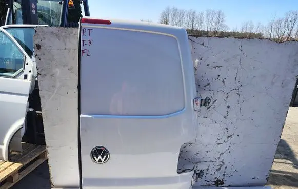 Volkswagen Transporter - Caravelle T5 Back/rear loading door 