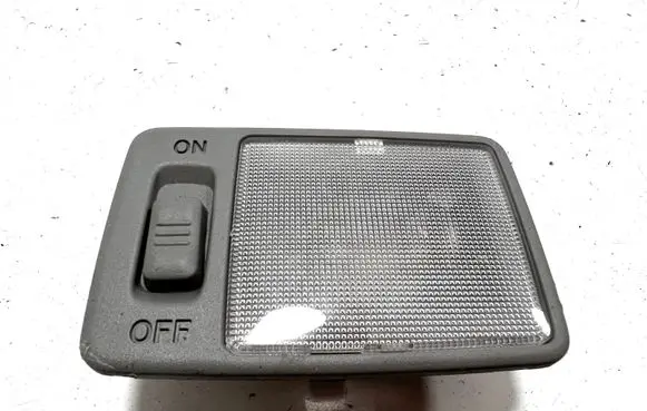 Toyota Prius (XW20) Rear seat light