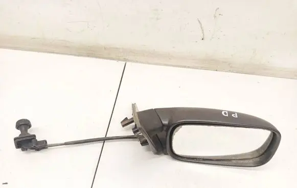 Volkswagen PASSAT B4 Front door electric wing mirror 
