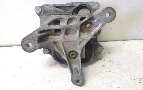 Audi A8 S8 D4 4H Gearbox mount 4G0399153T