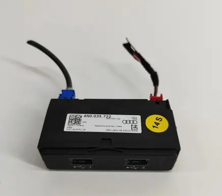 Audi e-tron USB socket connector 4N0035722