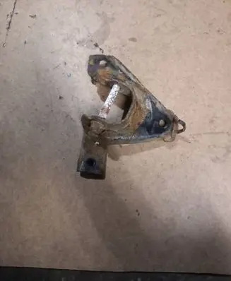 Mazda 6 Front shock absorber mounting bracket 