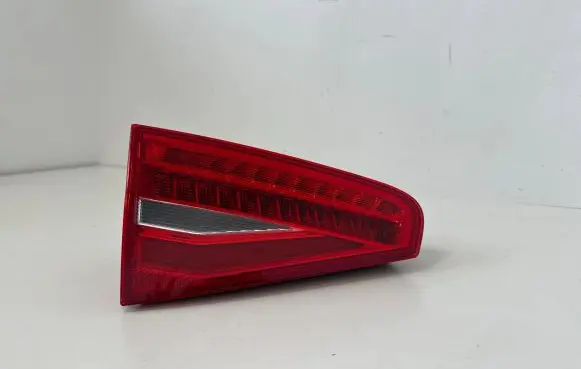 Audi A4 S4 B8 8K Tailgate rear/tail lights 8K5945093AD