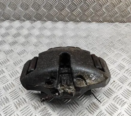 BMW 5 GT F07 Front brake caliper 6786818