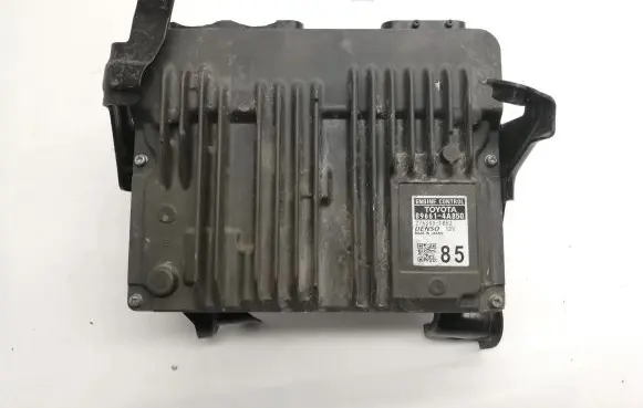 Toyota RAV 4 (XA50) Engine control unit/module 896614A850