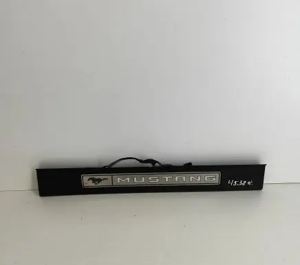 Ford Mustang VI Front sill trim cover FR3J6313222AAW