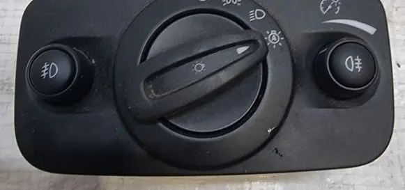 Light switch