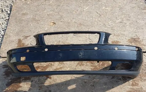 Volvo V70 Front bumper