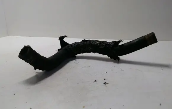 Ford Mondeo MK IV Engine coolant pipe/hose
