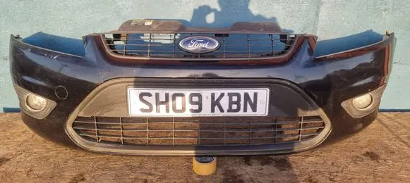 Ford Focus Front bumper 8M5117757A