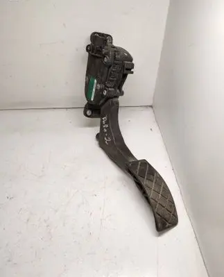 Volkswagen Polo IV 9N3 Accelerator throttle pedal 6Q1721503C 6PV00849601