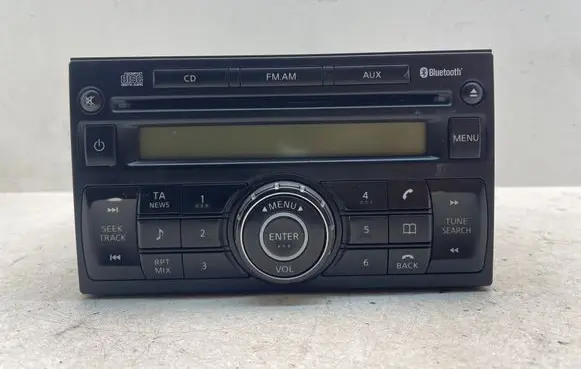 Nissan Qashqai+2 Radio/CD/DVD/GPS head unit 28185JD05A PN3001FA 0113784