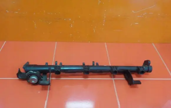 Ford B-MAX Fuel line pipe 8A6G9H487AC