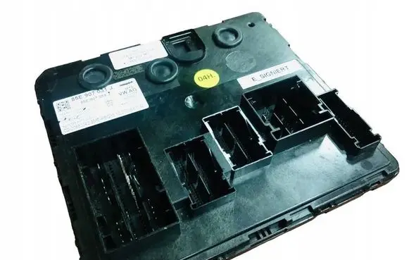 Audi A6 S6 C6 4F Other dashboard 85E907031J