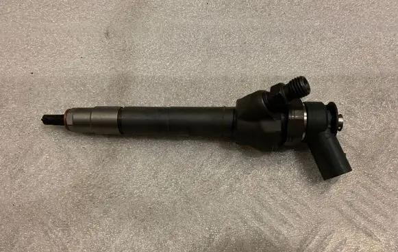 Mini One - Cooper Clubman R55 Fuel injector 850690204 8506902 0445110600